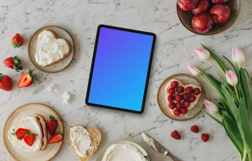 Conmovedora escena para el Día de la Madre con tablet mockup