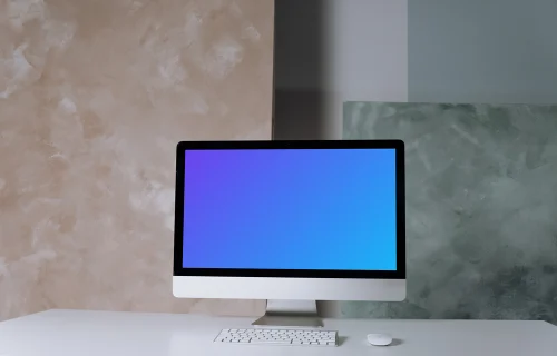 iMac mockup na mesa do escritório