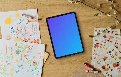 Wishes for mom next to the tablet mockup