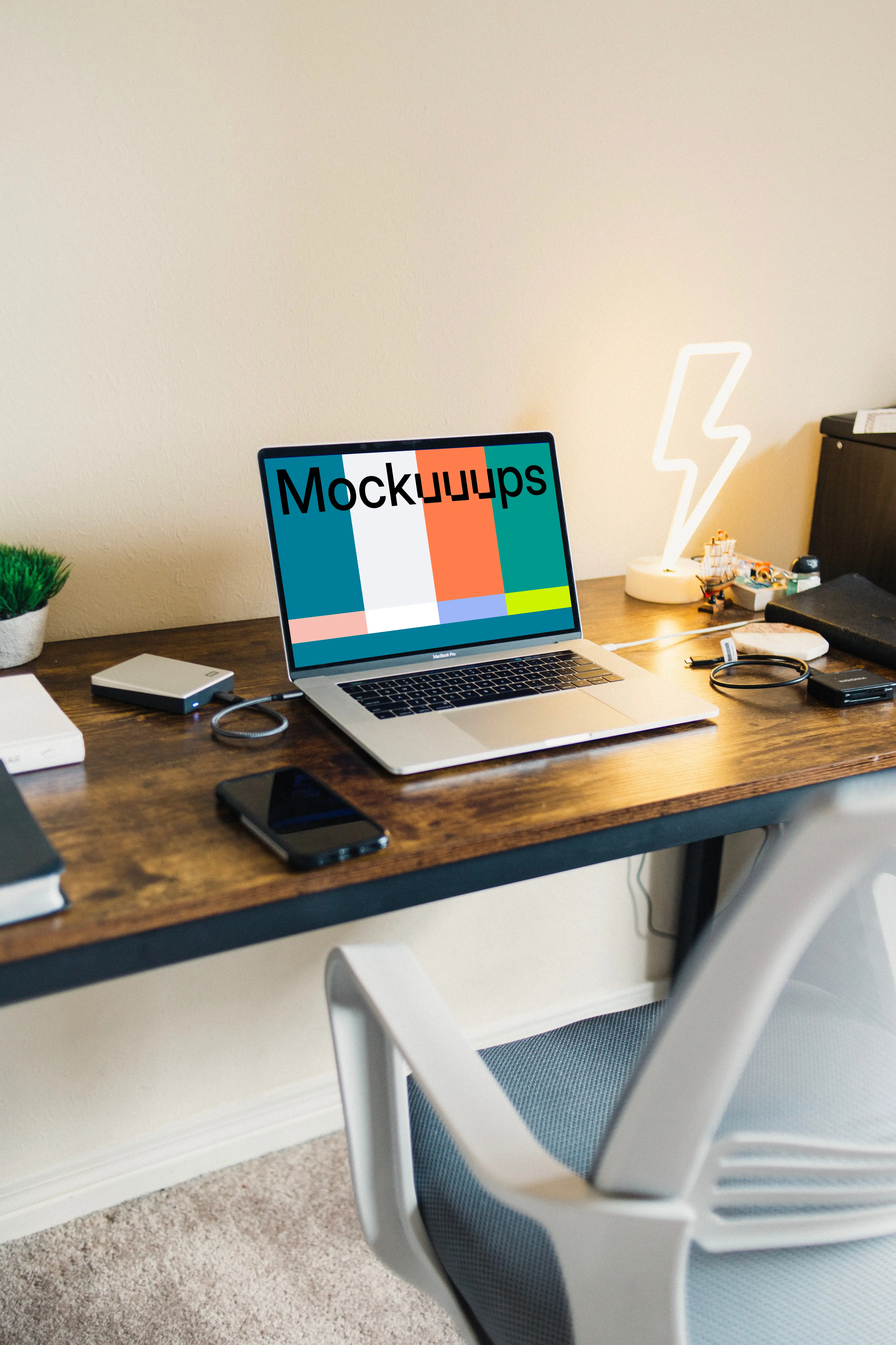 Laptop mockup on working desk
