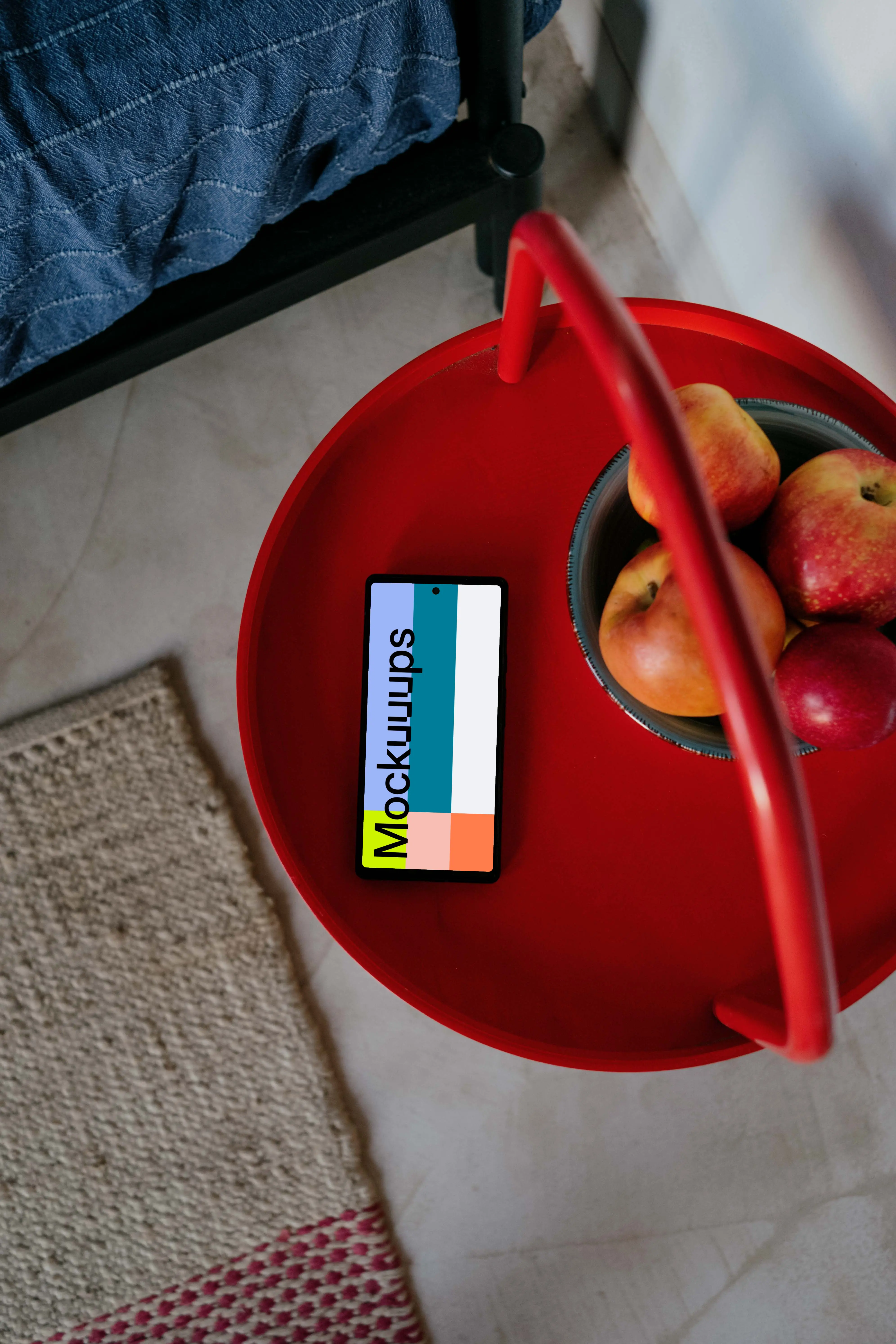 Pixel 6 mockup placed on a tray