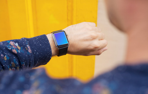 Apple Watch mockup on yellow background