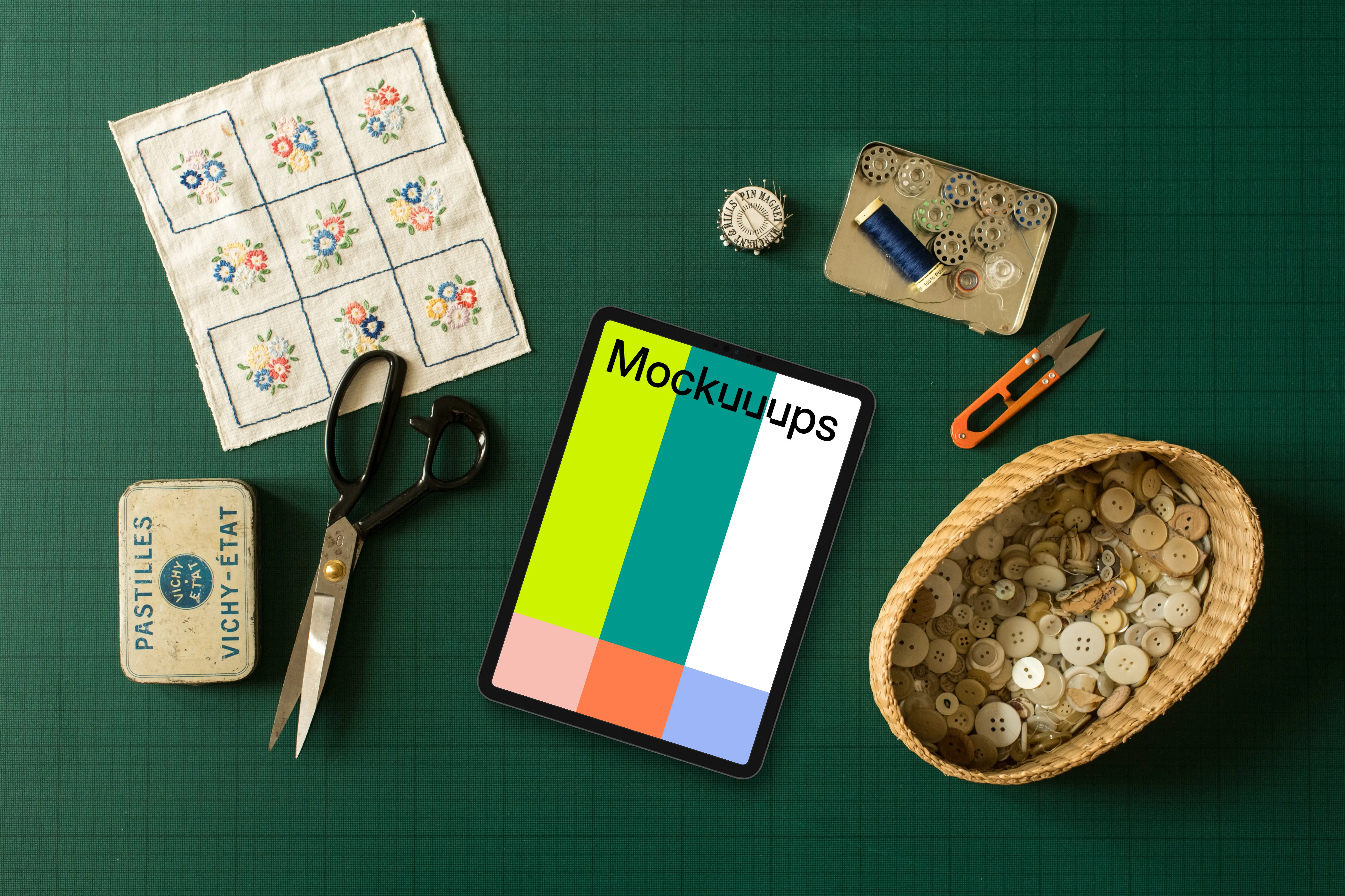 Tablet mockup and basket with buttons