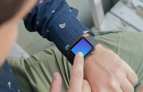Pointing on Apple Watch Sport mockup