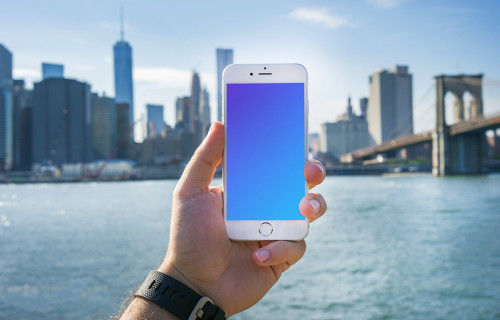 iPhone 6 mockup and New York scenery