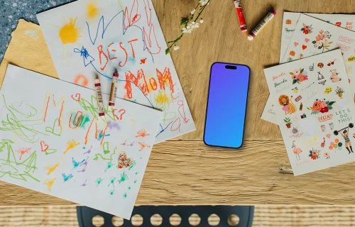 Tema del Día de la Madre con el iPhone mockup