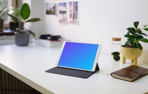 Angle view of iPad Pro mockup on the table