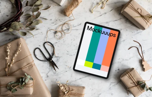 Tablet mockup with christmas design