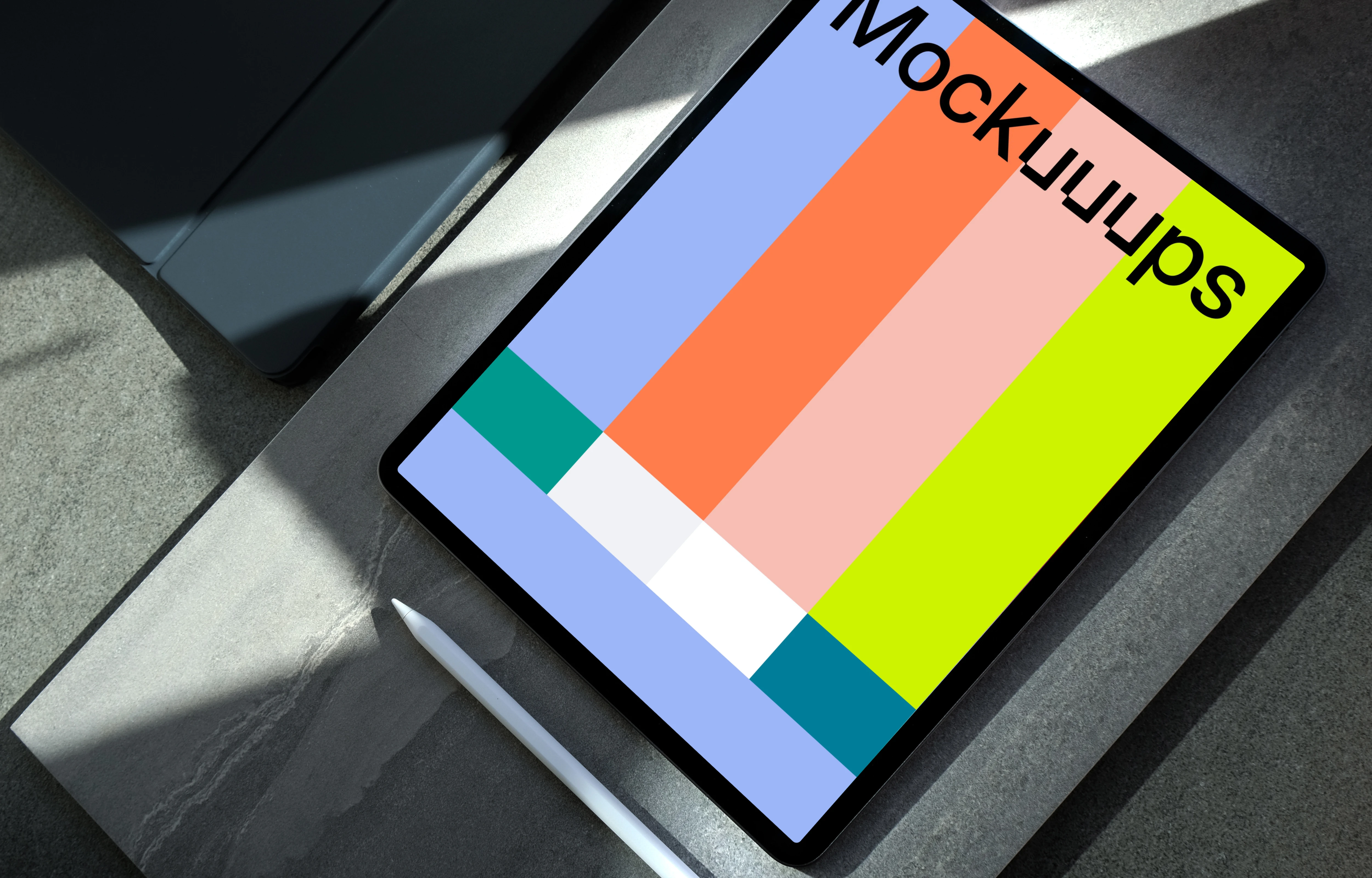 iPad mockup beside Apple pencil