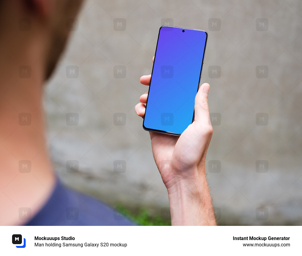 Man holding Samsung Galaxy S20 mockup