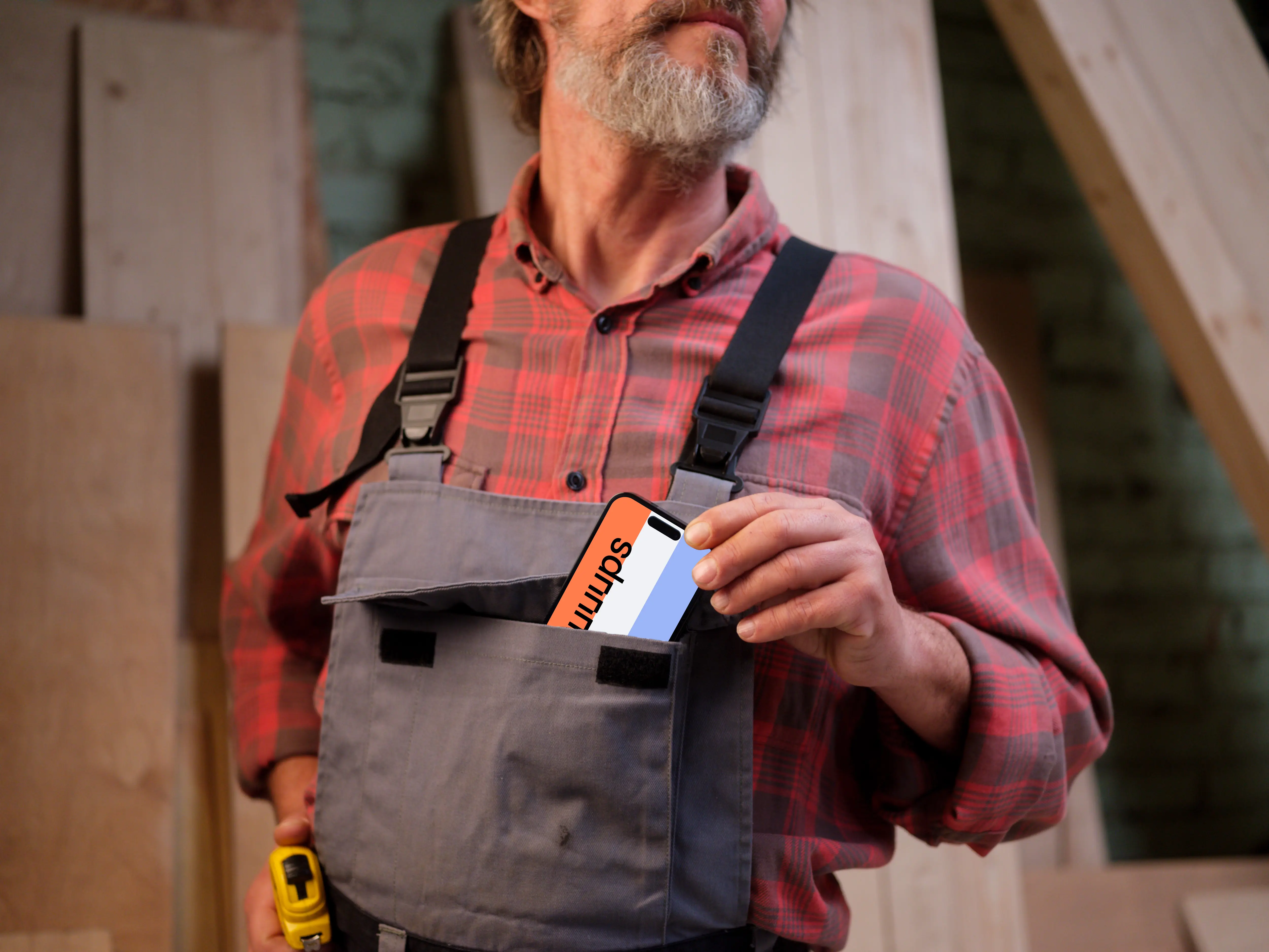 iPhone 14 Pro in a crafter's pocket