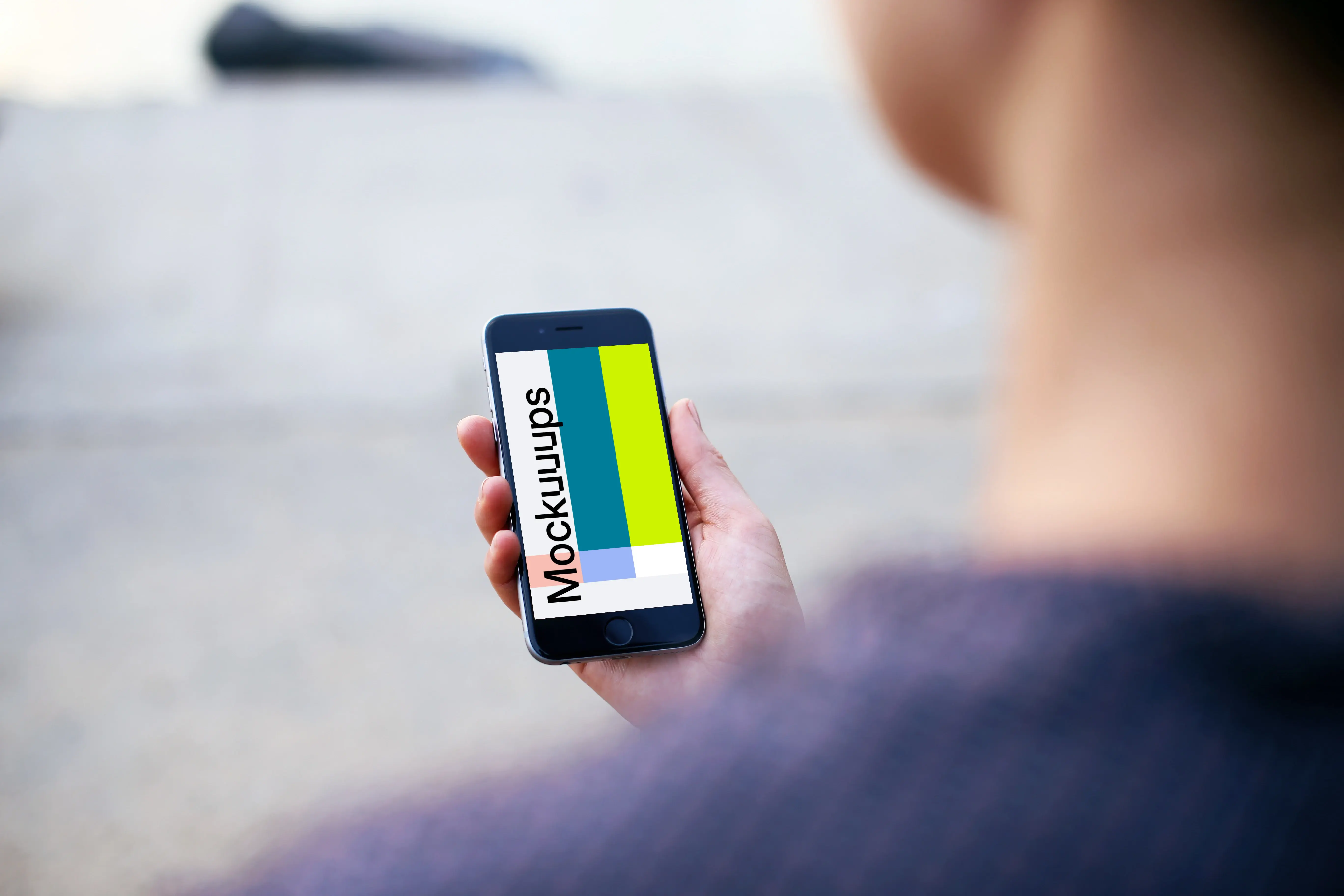 Looking to the iPhone 6s mockup