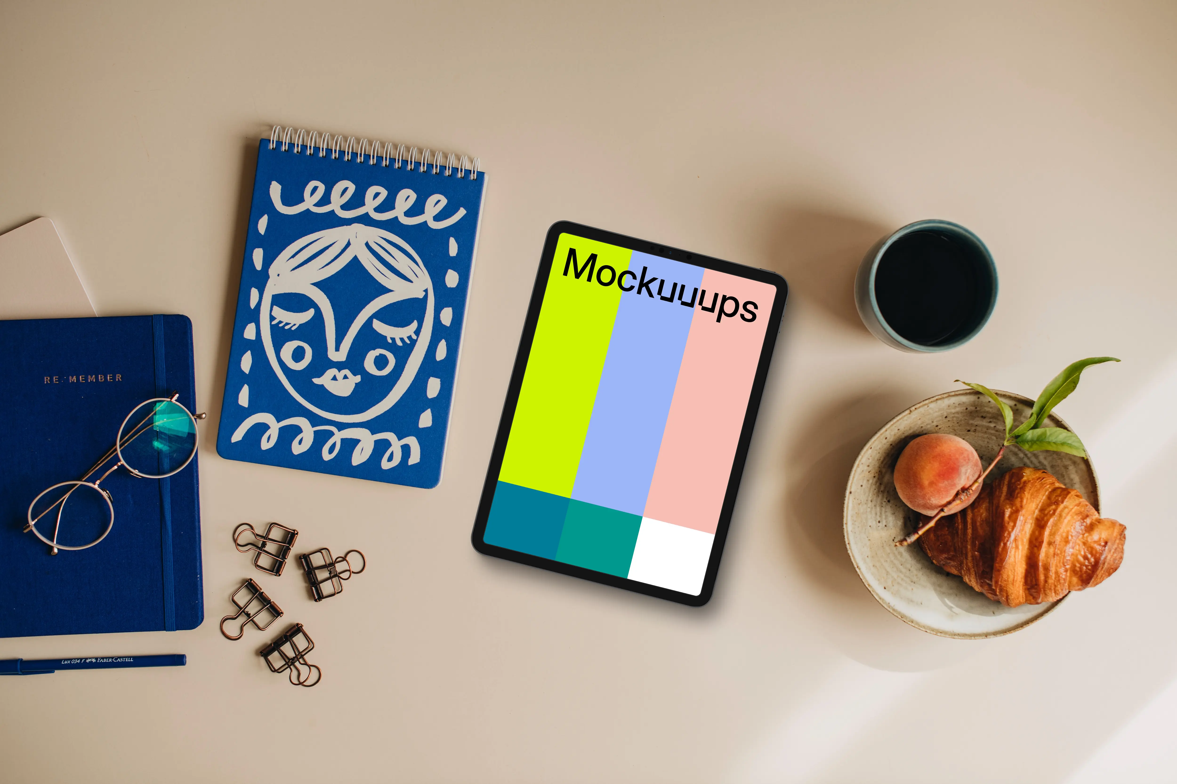 Mockup of tablet with a notepad on the side