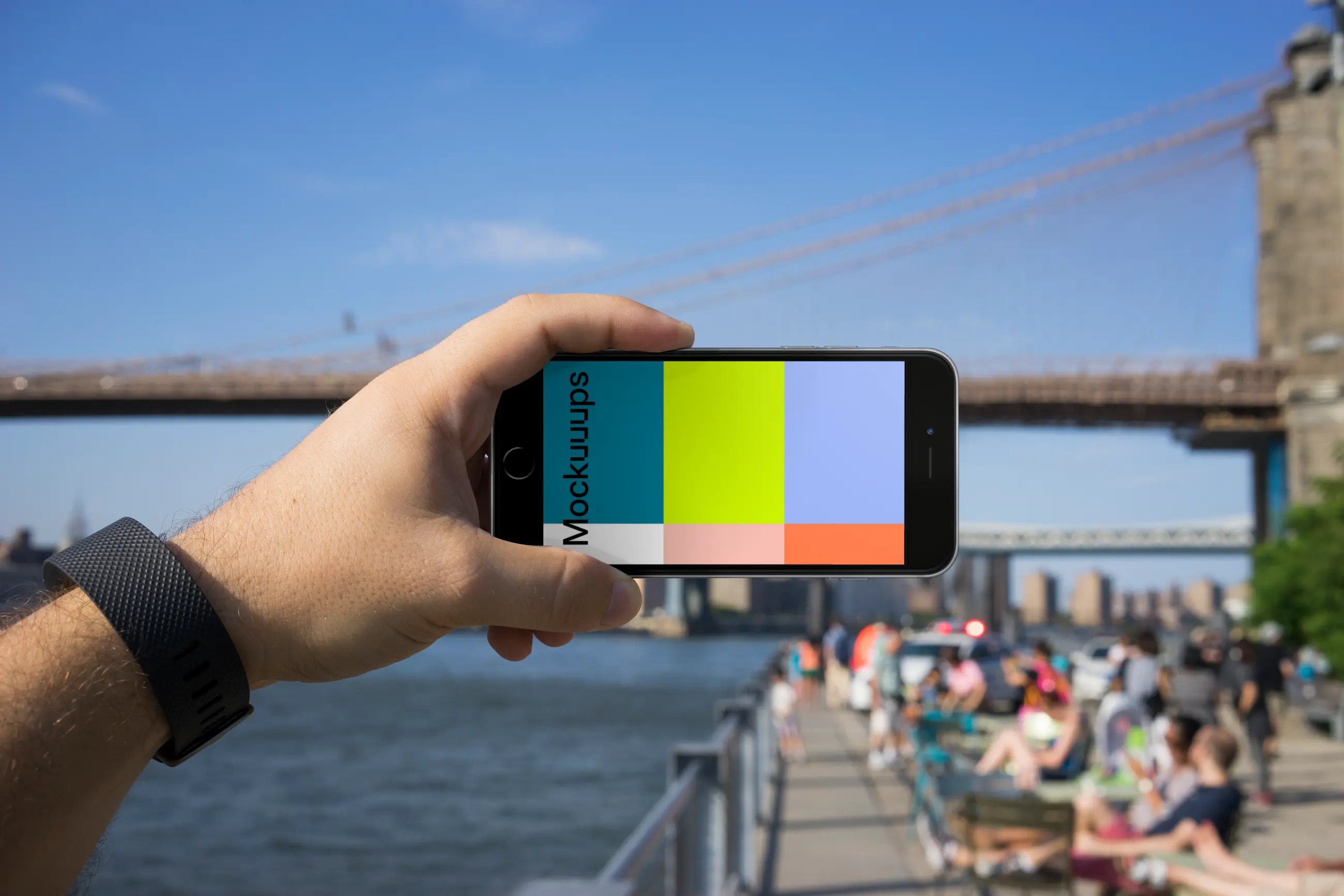 Shooting a Photo of Brooklyn Bridge with iPhone 6s mockup