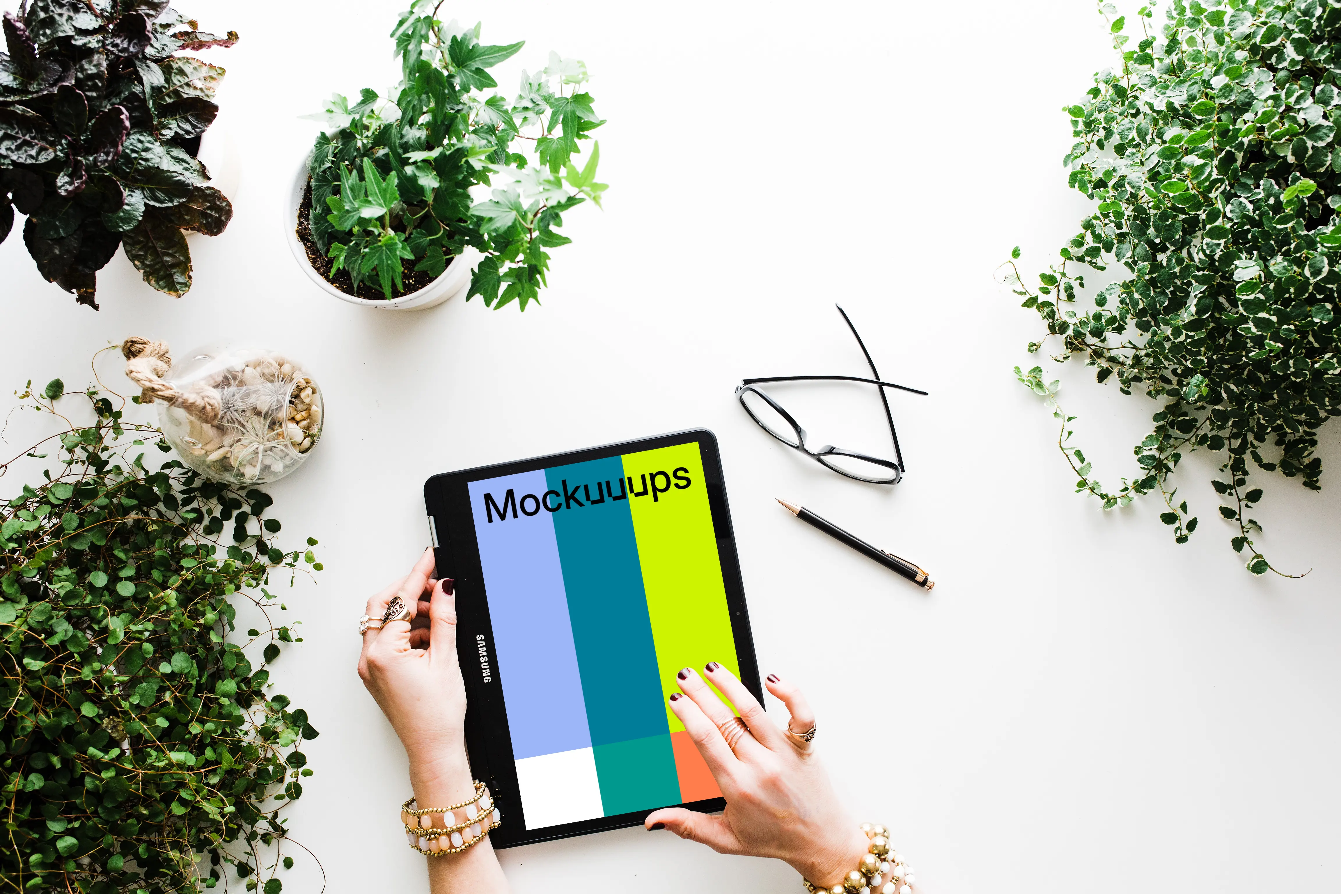 Woman working on Samsung Chromebook mockup