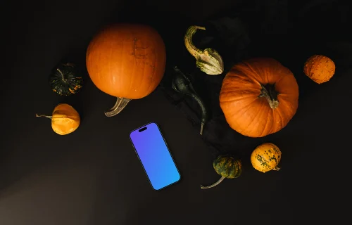 Modèle de présentation d'Halloween avec un smartphone mockup