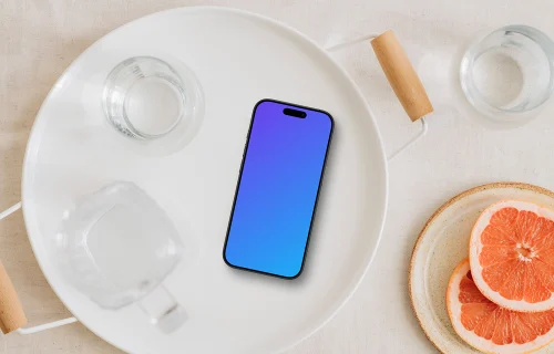 Décoration de table minimaliste avec un iPhone mockup