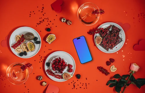 Smartphone mockup y cena romántica