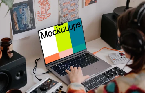 MacBook Pro Podcast Mockup