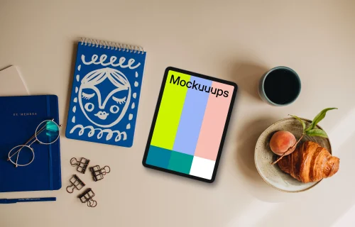 Mockup of tablet with a notepad on the side