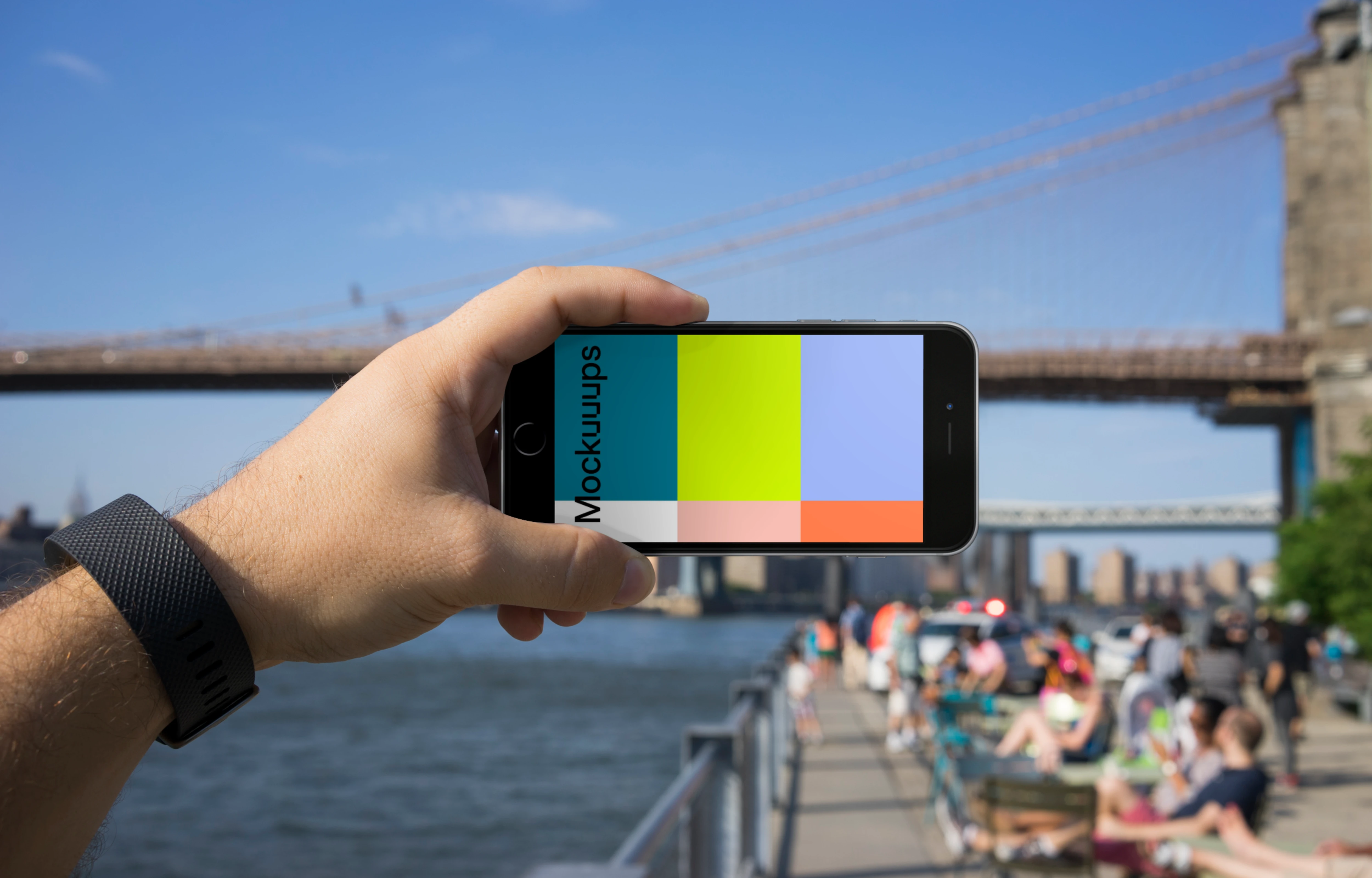 Shooting a Photo of Brooklyn Bridge with iPhone 6s mockup
