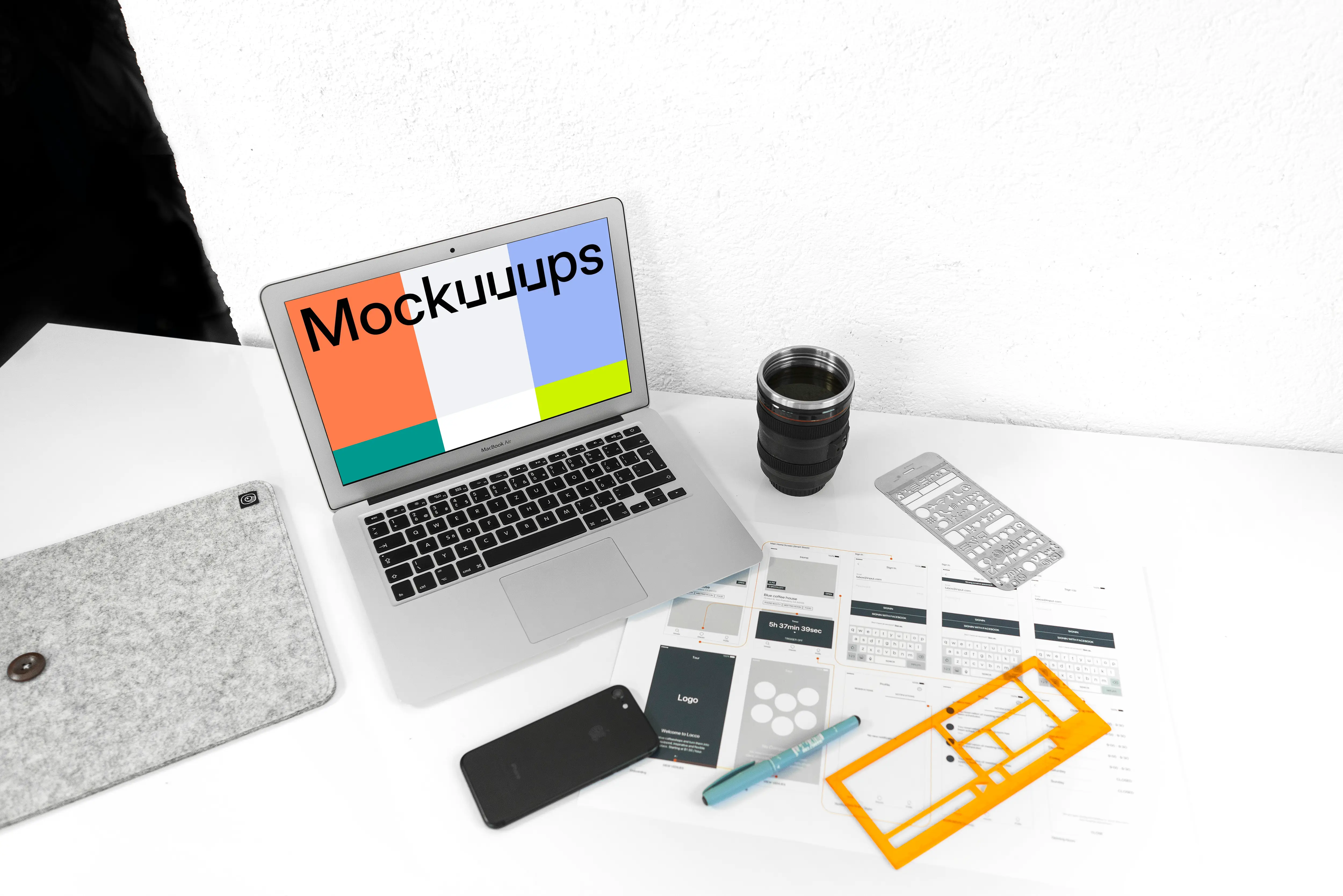 Macbook Air mockup on working desk