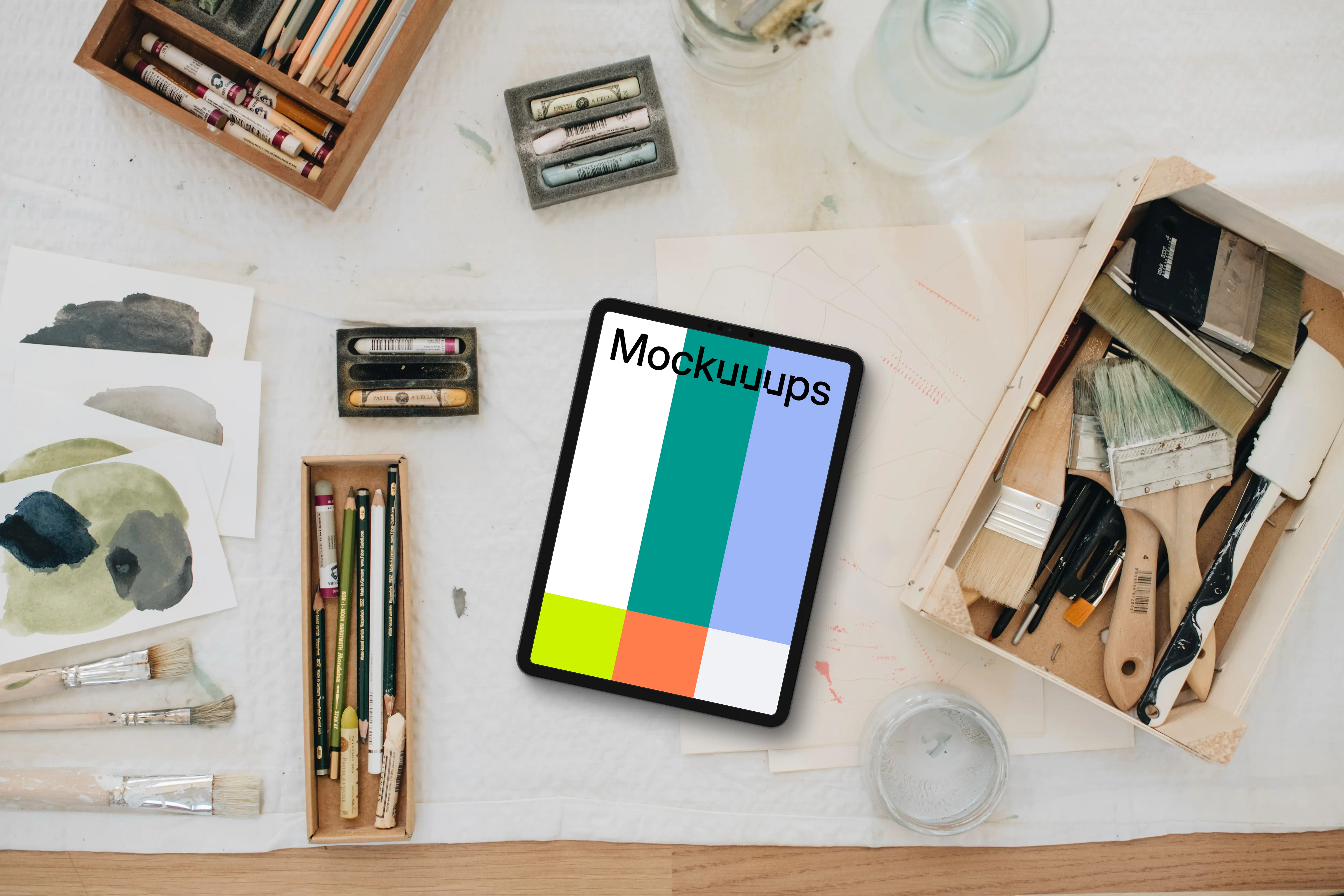 Painting session with an iPad Pro mockup