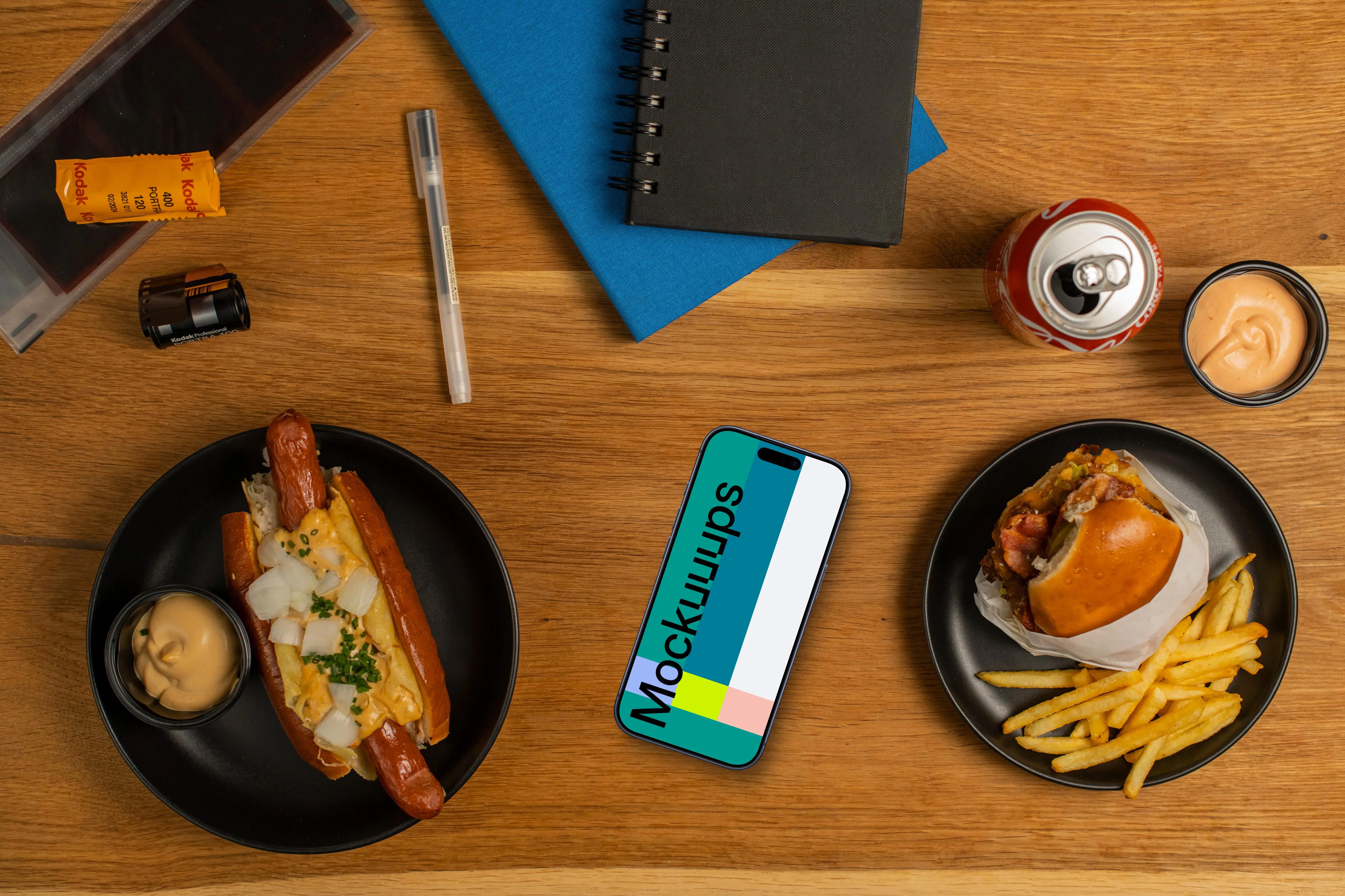 Smartphone mockup with hot-dogs