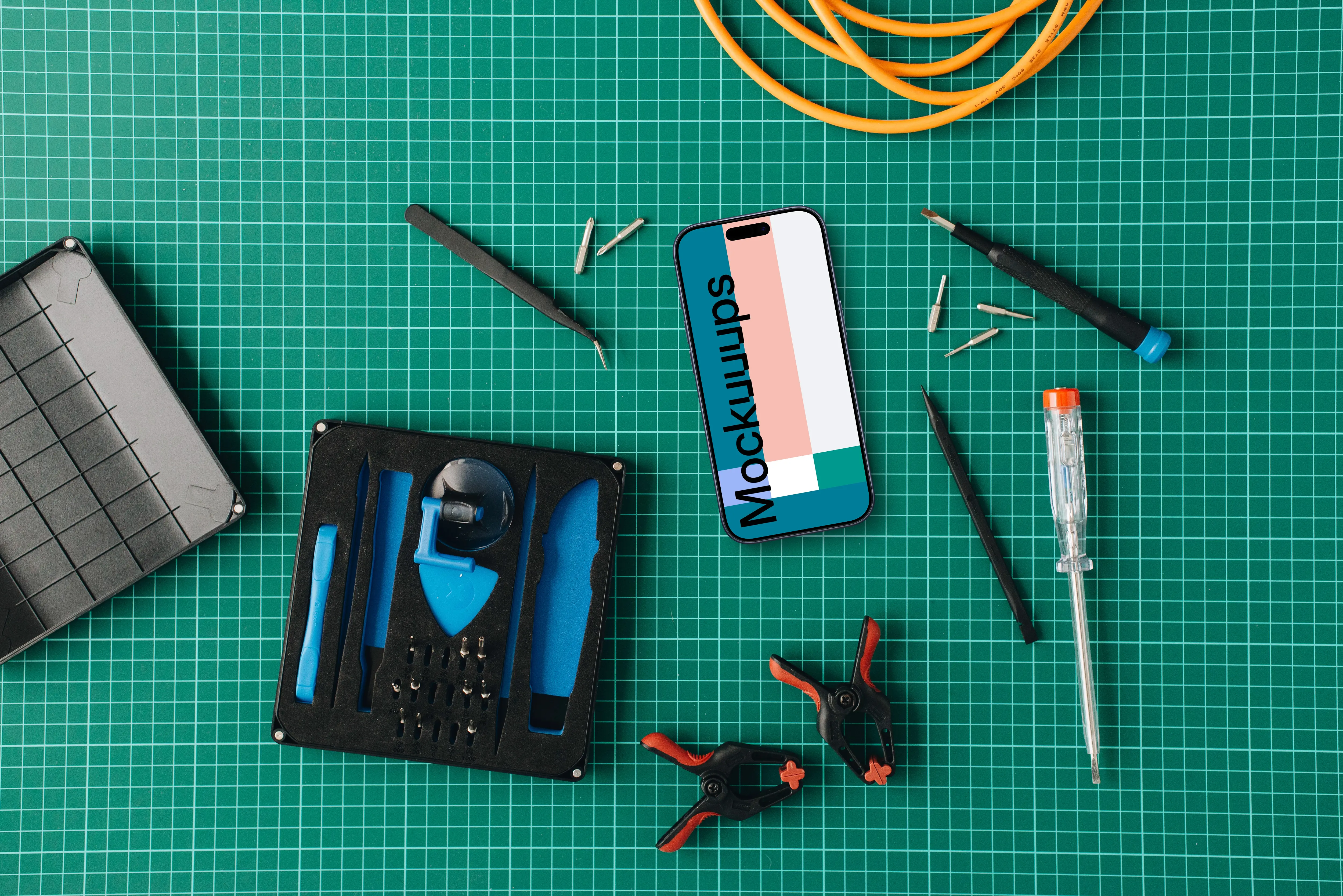 iPhone mockup on the cutting board