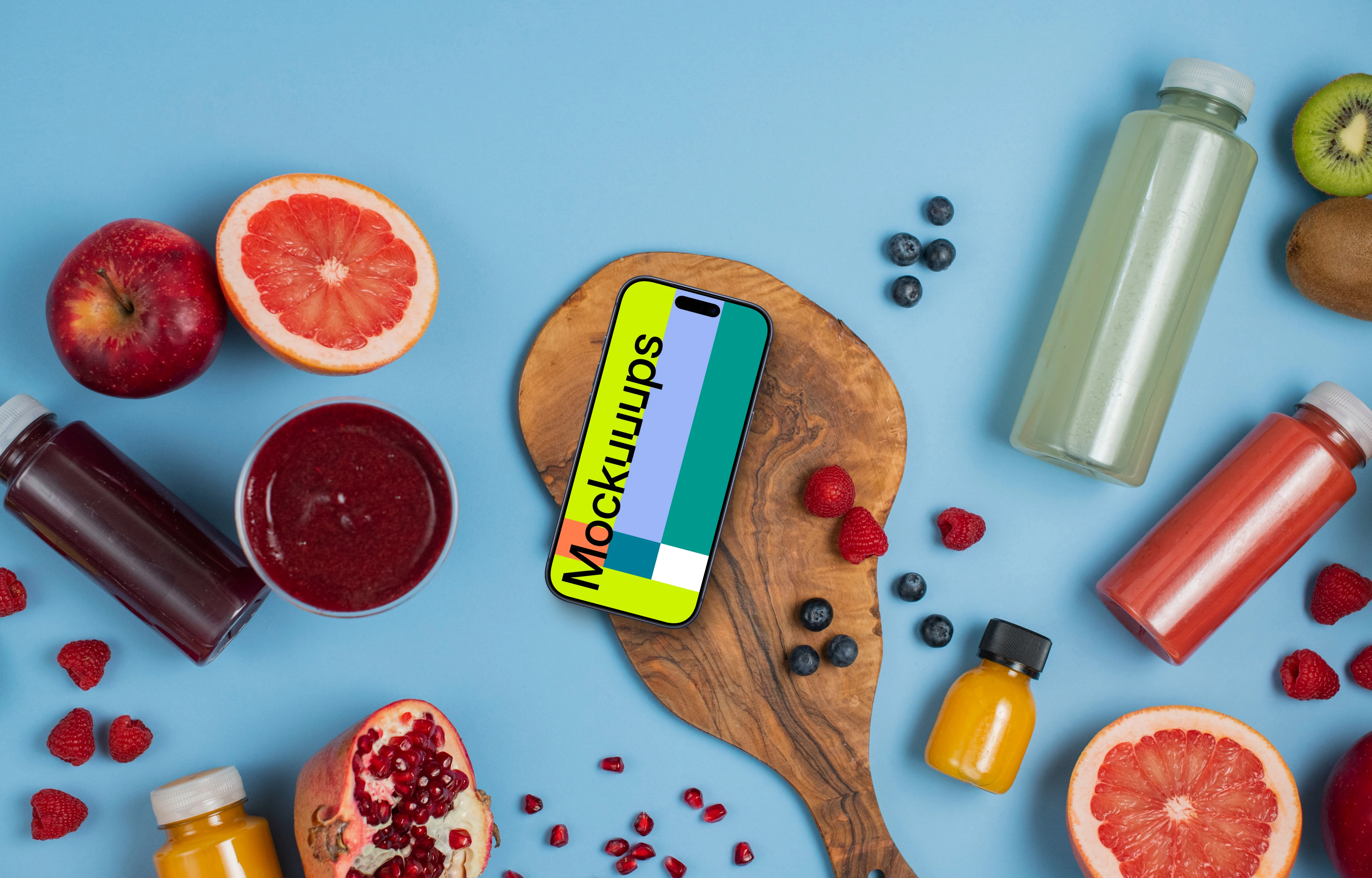 Smartphone mockup with juices